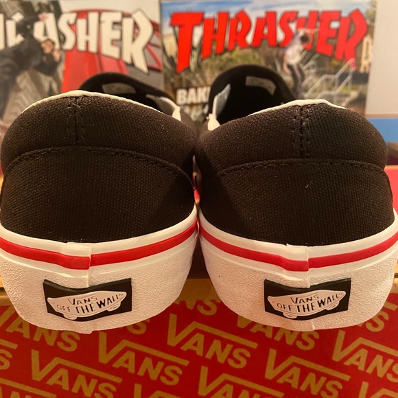 Vans x thrasher slip on pros. main image 6